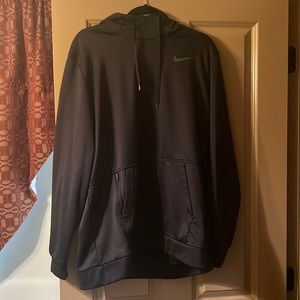 Nike therma fit black sweatshirt hoodie
